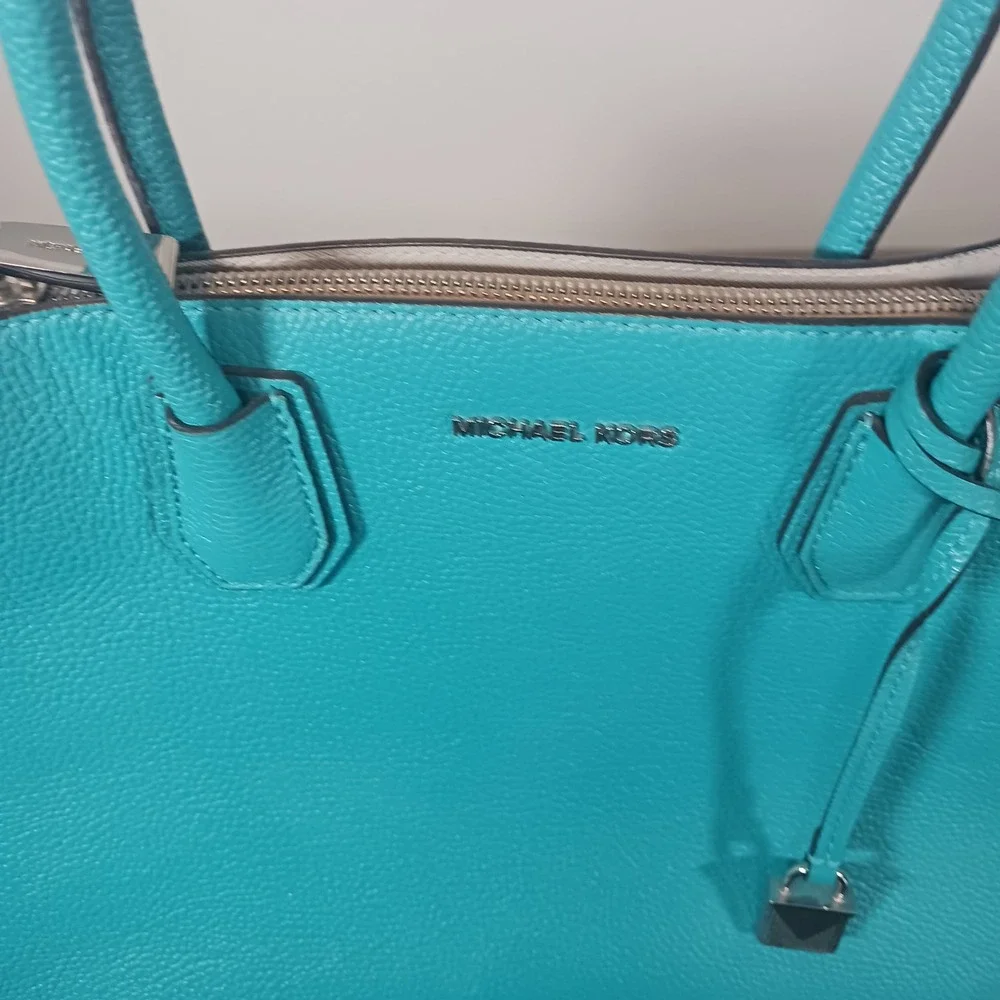 Michael Kors Mercer Large Pebbled Leather Convertible Tote Crossbody Aqua Blue